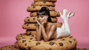 Diamond XO Serves Up Hypnotic Video “Eat It Up”